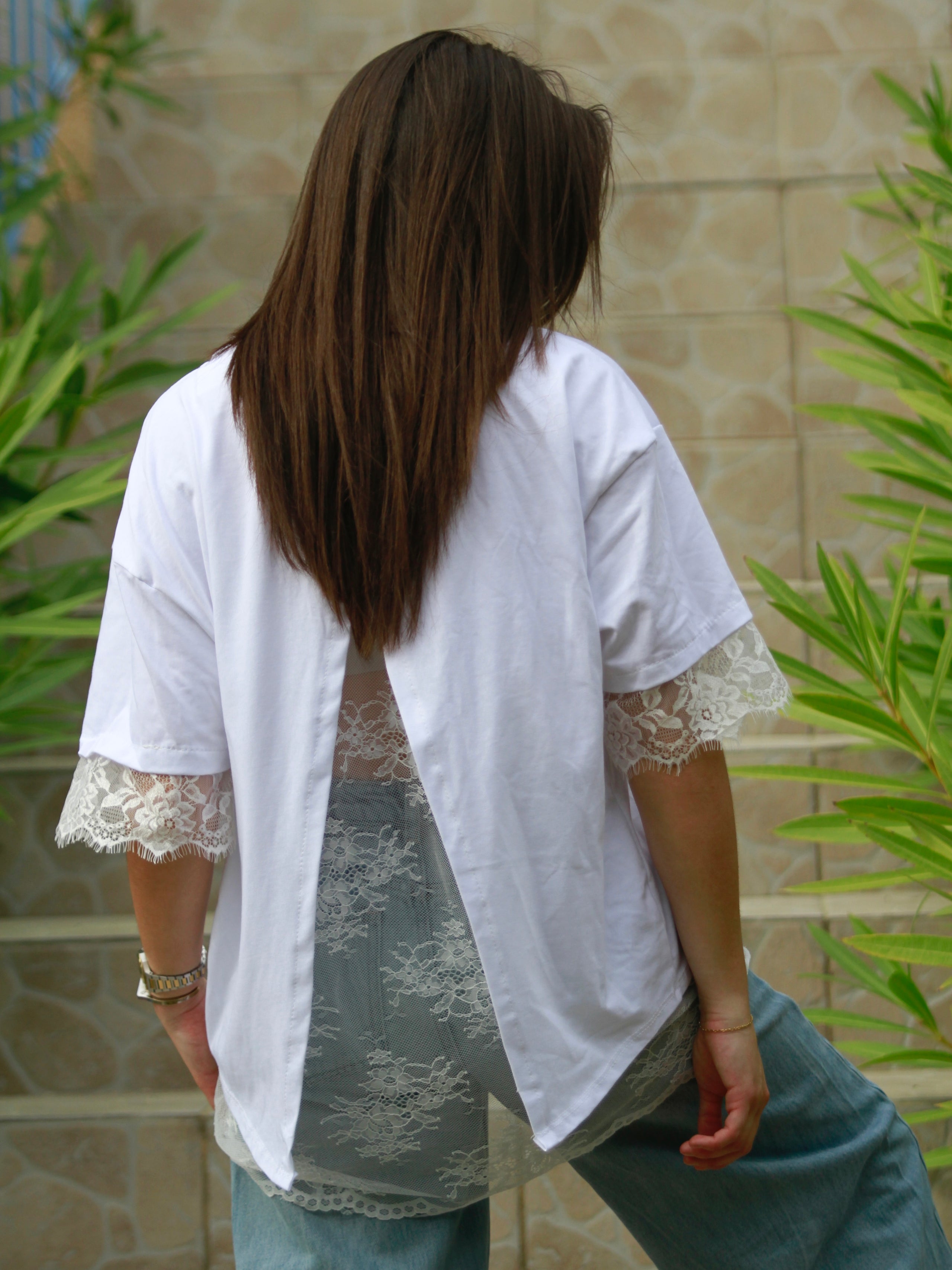 T-SHIRT